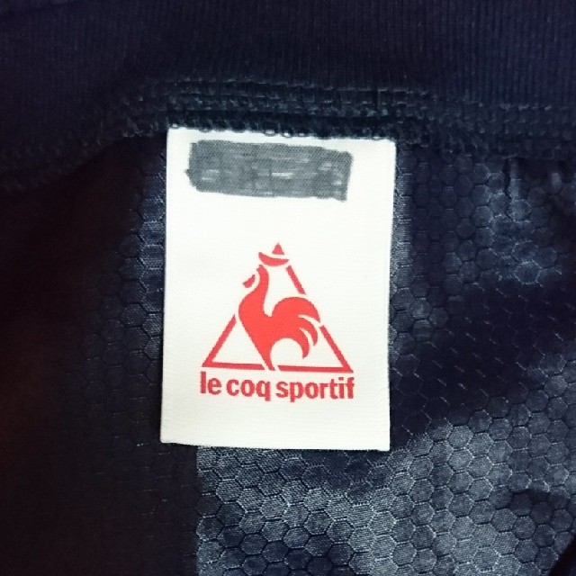 le coq sportif(ルコックスポルティフ)のﾋﾟｽﾃ上下ｾｯﾄ(150cm)(値下げしました) スポーツ/アウトドアのサッカー/フットサル(ウェア)の商品写真