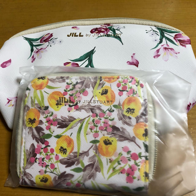 JILL by JILLSTUART(ジルバイジルスチュアート)のSweet 2018年 2月号 付録  レディースのファッション小物(ポーチ)の商品写真