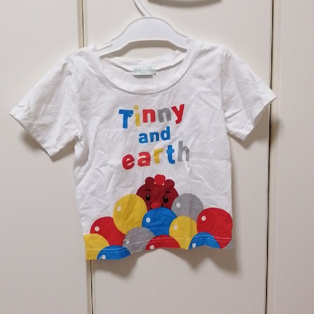 earth music & ecology(アースミュージックアンドエコロジー)の☆おまとめ300円 110 ティニー　Tシャツ キッズ/ベビー/マタニティのキッズ服男の子用(90cm~)(Tシャツ/カットソー)の商品写真