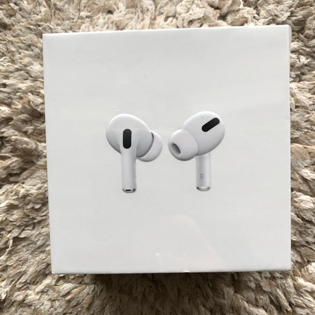 AirPods Pro ( エアポッド ) 型番：MWP22J/A-