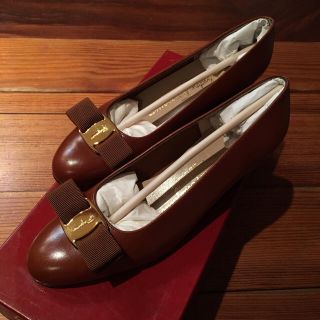 サルヴァトーレフェラガモ(Salvatore Ferragamo)のりんごたんたん様 専用(ハイヒール/パンプス)