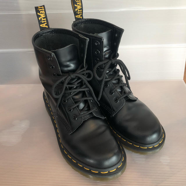 Dr.Martens ドクターマーチン 8ホールブーツ