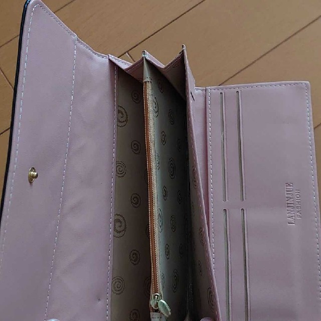 折り財布  ブラック メンズのファッション小物(折り財布)の商品写真