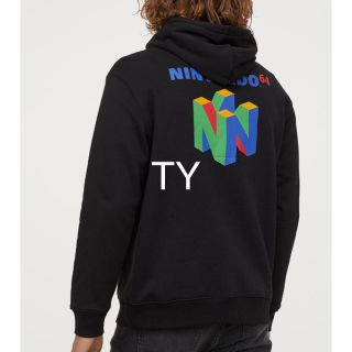 エイチアンドエム(H&M)の完売品 H&M ニンテンドー64 NINTENDO ロゴ フーディー スウェット(パーカー)