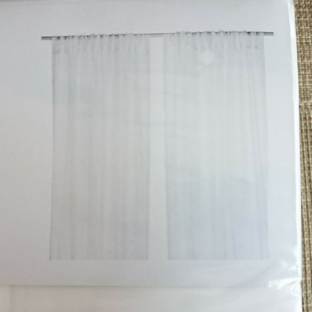 IKEA(イケア)のIKEAレースカーテン 新品未使用 丈3m 他用途にも インテリア/住まい/日用品のカーテン/ブラインド(レースカーテン)の商品写真