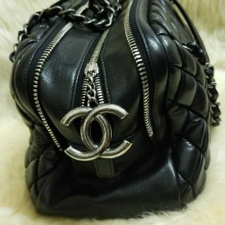 シャネル(CHANEL)のシャネルマトラッセショルダーバッグ(ショルダーバッグ)