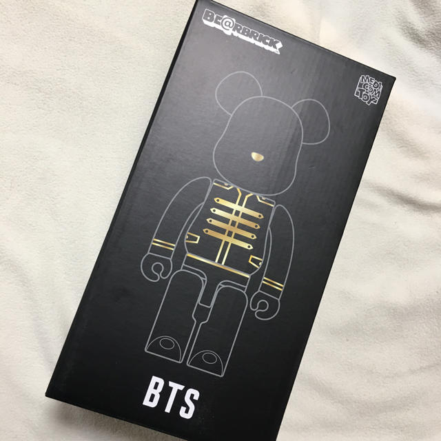 エンタメ/ホビーBTS × BE@RBRICK 400%