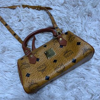 エムシーエム(MCM)のmcm ミニボストン　ショルダーバッグ(ショルダーバッグ)