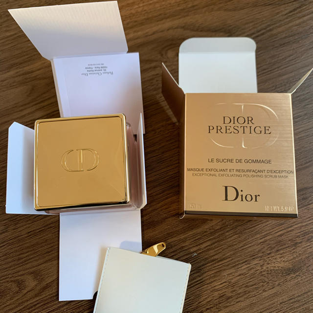 Christian Dior(クリスチャンディオール)のDior プレステージ　新品 コスメ/美容のスキンケア/基礎化粧品(洗顔料)の商品写真