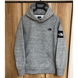 ザノースフェイス(THE NORTH FACE)のチェアー様専用ノースフェイス　パーカー　スクエアロゴフーディー　sizeL(パーカー)