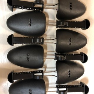 リーガル(REGAL)のシューキーパー(シューツリー)新品未使用3足分セット 革靴 24cm〜30cm(ドレス/ビジネス)