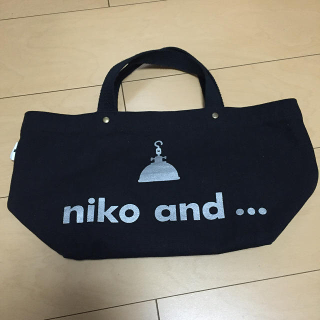 niko and...(ニコアンド)のniko and… ミニ トートバッグ レディースのバッグ(トートバッグ)の商品写真