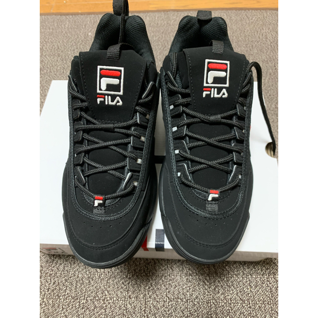 FILA スニーカー