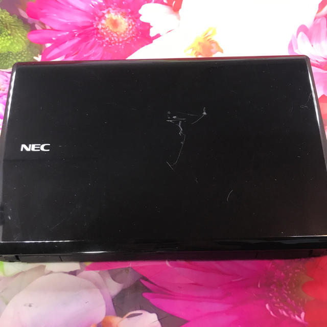 NEC(エヌイーシー)のNECノートパソコン本体　VK19EF-H スマホ/家電/カメラのPC/タブレット(ノートPC)の商品写真