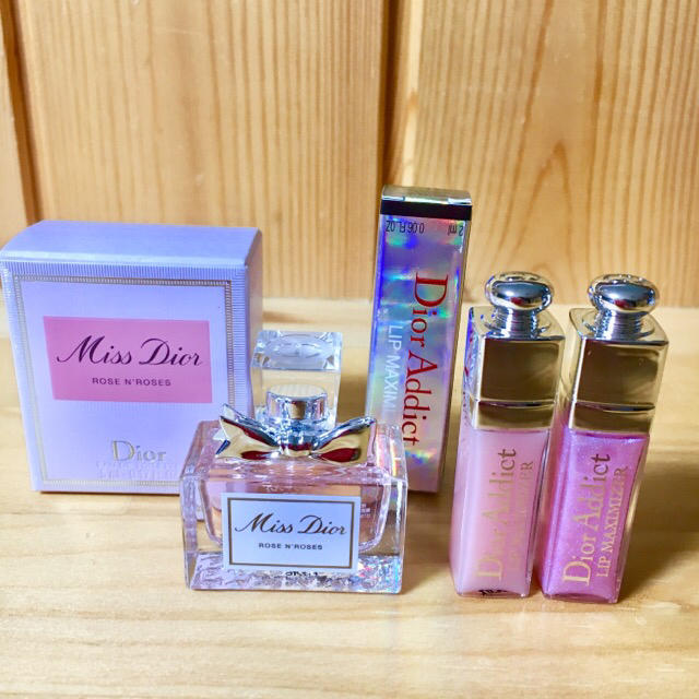 Dior(ディオール)の〈Dior〉コスメ ミニサイズ&サンプル♡巾着ポーチ・ショッパー付き コスメ/美容のキット/セット(サンプル/トライアルキット)の商品写真