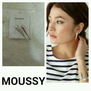 マウジー(moussy)のMOUSSY♡ピアス(ピアス)