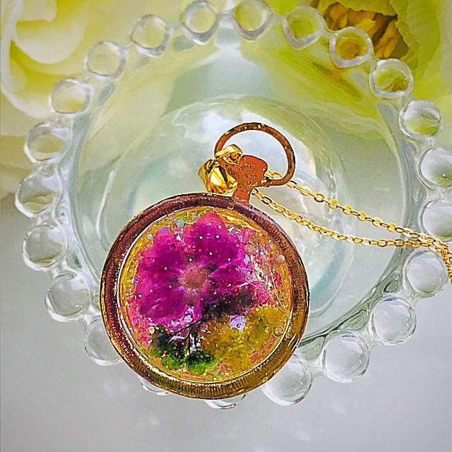 No.682 梅の花ネックレス 1150円