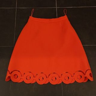 カルヴェン(CARVEN)のcarven オレンジ スカート(ミニスカート)