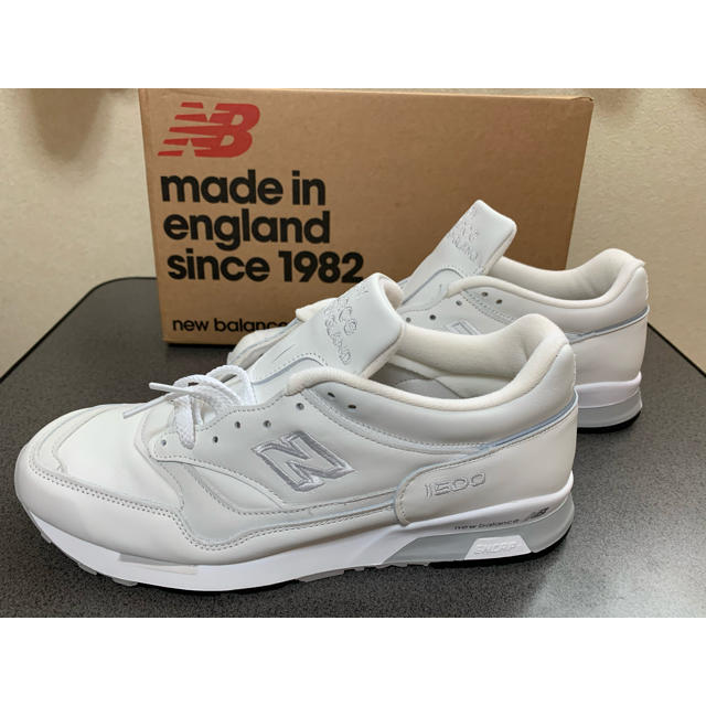 新品未使用　New balance M1500 WG