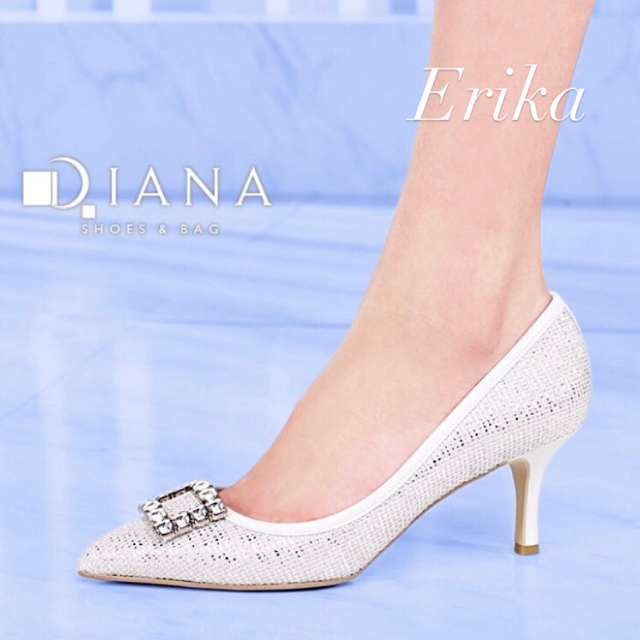 DIANA(ダイアナ)の5.5㎝ビジュー パンプス♡銀座かねまつ♡モードエジャコモ♡ミュウミュウ♡結婚式 レディースの靴/シューズ(ハイヒール/パンプス)の商品写真