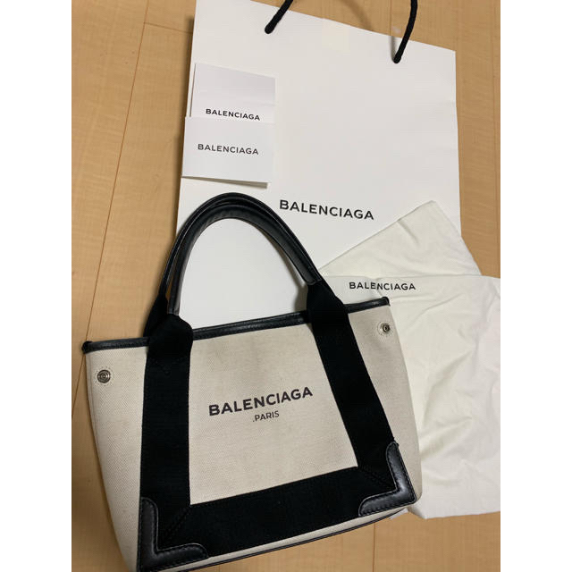 BALENCIAGA バッグ