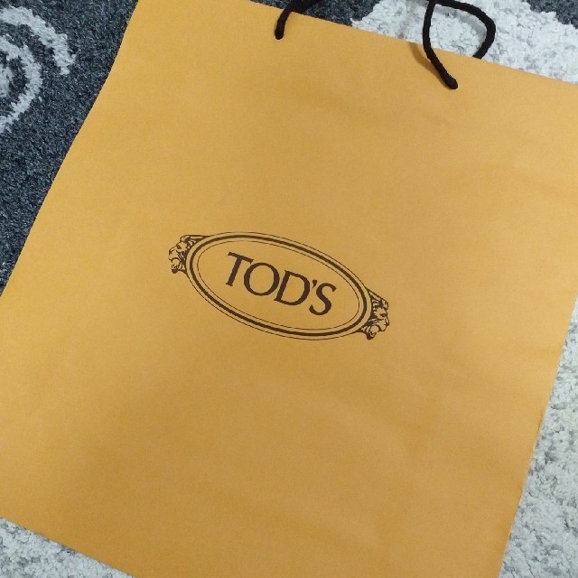 TOD'S(トッズ)の★ちゃか様専用です★　TOD'S ショップ袋 レディースのバッグ(ショップ袋)の商品写真