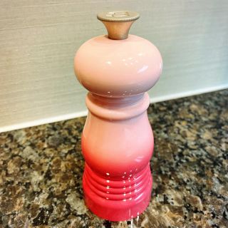 ルクルーゼ(LE CREUSET)のルクルーゼ ミル ソルト pink(収納/キッチン雑貨)