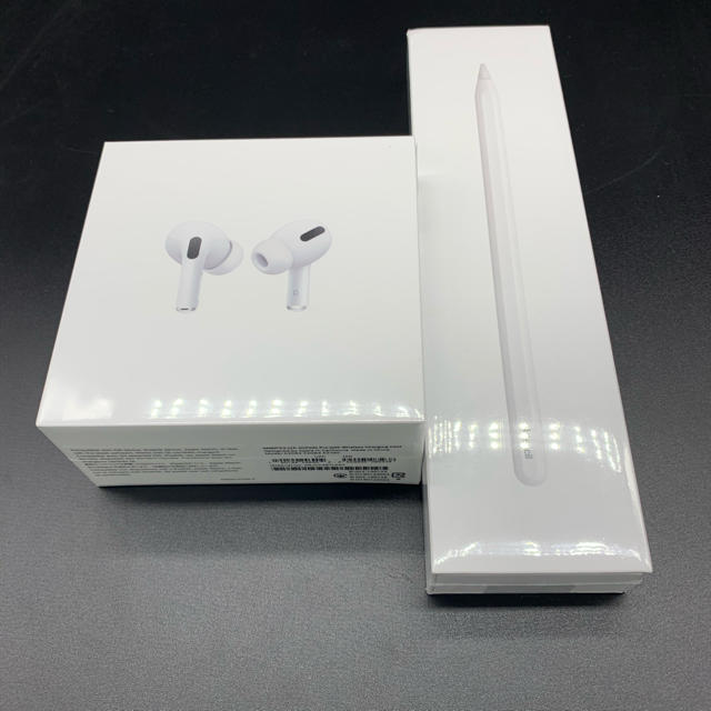 airpods pro - ヘッドフォン/イヤフォン