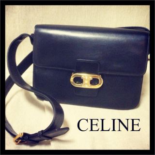 セリーヌ(CELINE)のceline♡ショルダーバッグ(ショルダーバッグ)