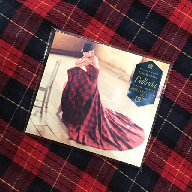 ハナちゃそ様専用☆安室奈美恵　Ballada Best Album エンタメ/ホビーのCD(ポップス/ロック(邦楽))の商品写真