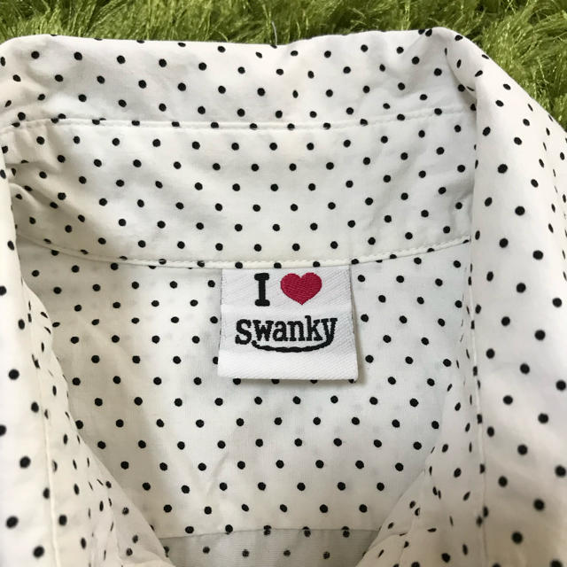 swanky(スワンキー)の◆スワンキー◆ ドット シャツ 水玉 レディースのトップス(シャツ/ブラウス(長袖/七分))の商品写真