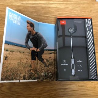 ジェイビーエス(JBS)の新品　未開封　JBL イヤホン　Bluetooth(ヘッドフォン/イヤフォン)