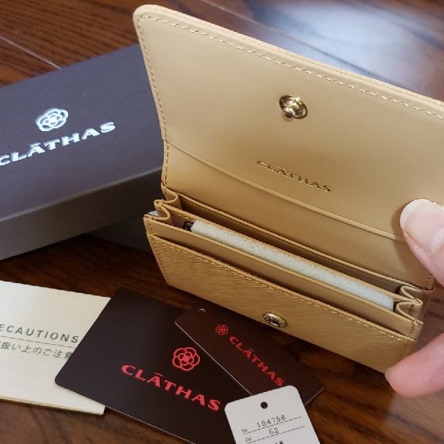 CLATHAS(クレイサス)の新品未使用  クレイサス  名刺入れ レディースのファッション小物(名刺入れ/定期入れ)の商品写真