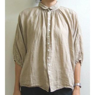 ネストローブ(nest Robe)のBrocante ブロカント グランシャツ ベージュ ドミンゴ ＤＭＧ　リネン(シャツ/ブラウス(長袖/七分))