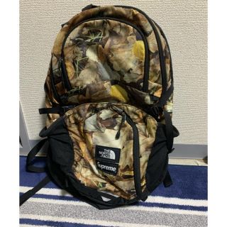 シュプリーム(Supreme)のsupreme the north face リュック　枯葉(バッグパック/リュック)