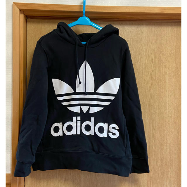 アディダス　adidas パーカー　Sサイズ