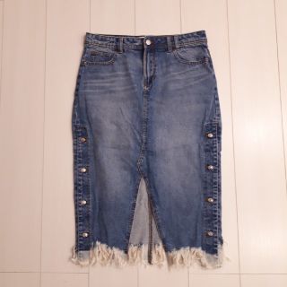 ザラ(ZARA)のZARA　デニムスカート　sizeM(ひざ丈スカート)