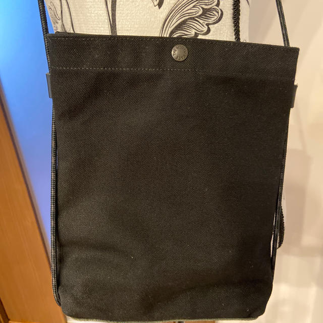 THE NORTH FACE(ザノースフェイス)のノースフェイス　ナナミカ　　サコッシュ　黒 メンズのバッグ(ショルダーバッグ)の商品写真