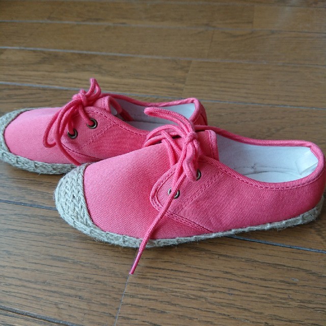 Old Navy(オールドネイビー)のオールドネイビー スニーカー キッズ/ベビー/マタニティのキッズ靴/シューズ(15cm~)(スニーカー)の商品写真