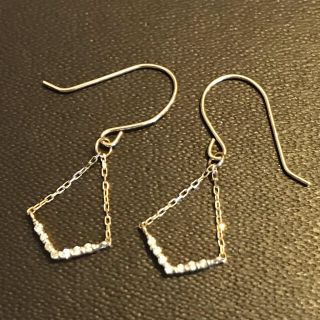 アガット(agete)のmiroir ダイヤモンド10金ピアス(ピアス)