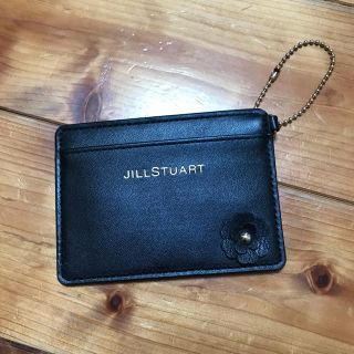 ジルスチュアート(JILLSTUART)のジルシュアートのパスケース(名刺入れ/定期入れ)