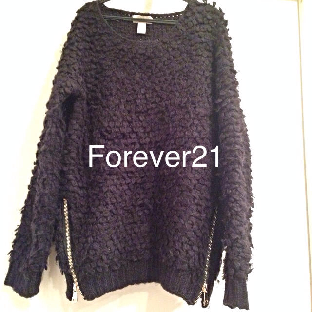 FOREVER 21(フォーエバートゥエンティーワン)のらいだー様専用 セット レディースのトップス(ニット/セーター)の商品写真