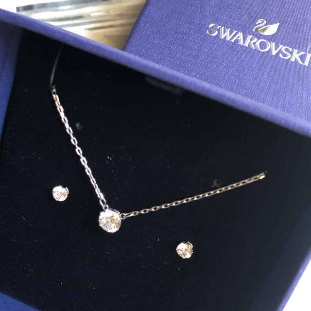 SWAROVSKI ３点セットレディース