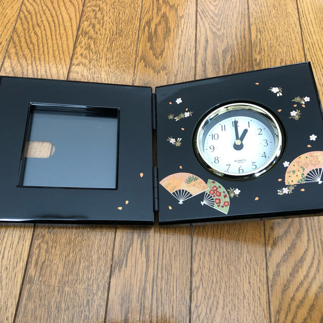 ミタニ　塗り物時計 インテリア/住まい/日用品のインテリア小物(置時計)の商品写真