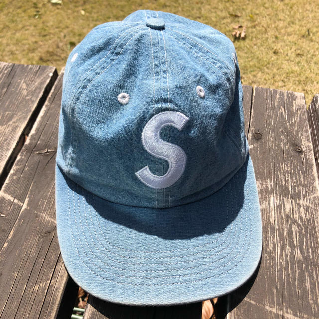 Supreme(シュプリーム)のSupreme Washed Chambray S Logo 6-Panel メンズの帽子(キャップ)の商品写真