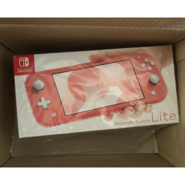新品未開封　Nintendo Switch Lite コーラル　スイッチライト携帯用ゲーム機本体