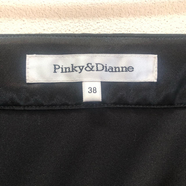 Pinky&Dianne(ピンキーアンドダイアン)のピンキーアンドダイアン　38 トップス  キャミソール レディースのトップス(ベアトップ/チューブトップ)の商品写真