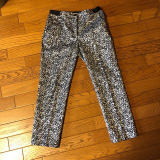 バーニーズニューヨーク(BARNEYS NEW YORK)のバーニーズニューヨーク クロップドパンツ 36(クロップドパンツ)