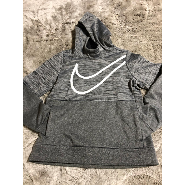 NIKE(ナイキ)のキッズ　NIKE（ナイキ）スウェット上下/トレーニングスポーツ男女兼用 キッズ/ベビー/マタニティのキッズ/ベビー/マタニティ その他(その他)の商品写真