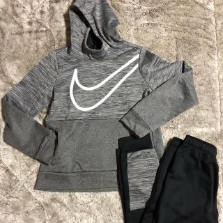 ナイキ(NIKE)のキッズ　NIKE（ナイキ）スウェット上下/トレーニングスポーツ男女兼用(その他)